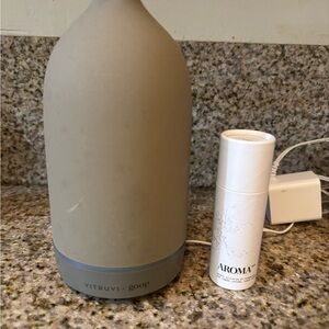 Vitruvi Goop Gray Candle Holder